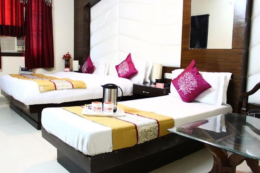Hotel Unistar Νέο Δελχί Εξωτερικό φωτογραφία